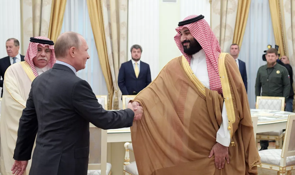 Иллюстрация к статье: Нефть за рубли: первоапрельская шутка про Китай и Саудовскую Аравию