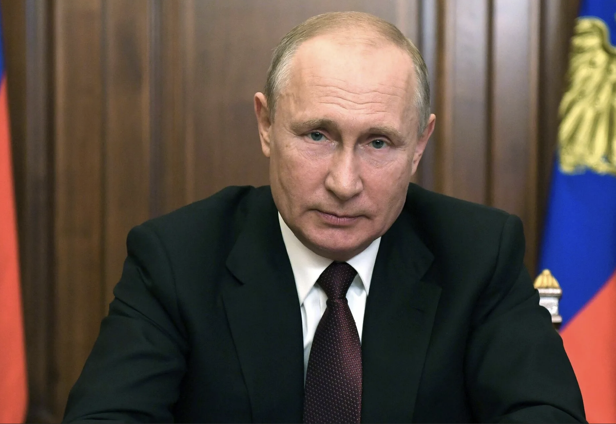 А ведь В.В.Путину теперь ничего не мешает идти на пятый срок